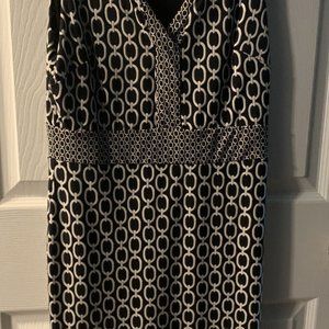 Ann Taylor XSP Black and White Sleeveless Dress